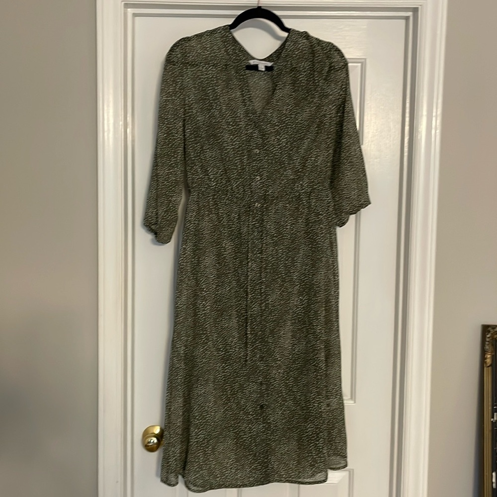 41 Hawthorn Dress L Olive and Cream